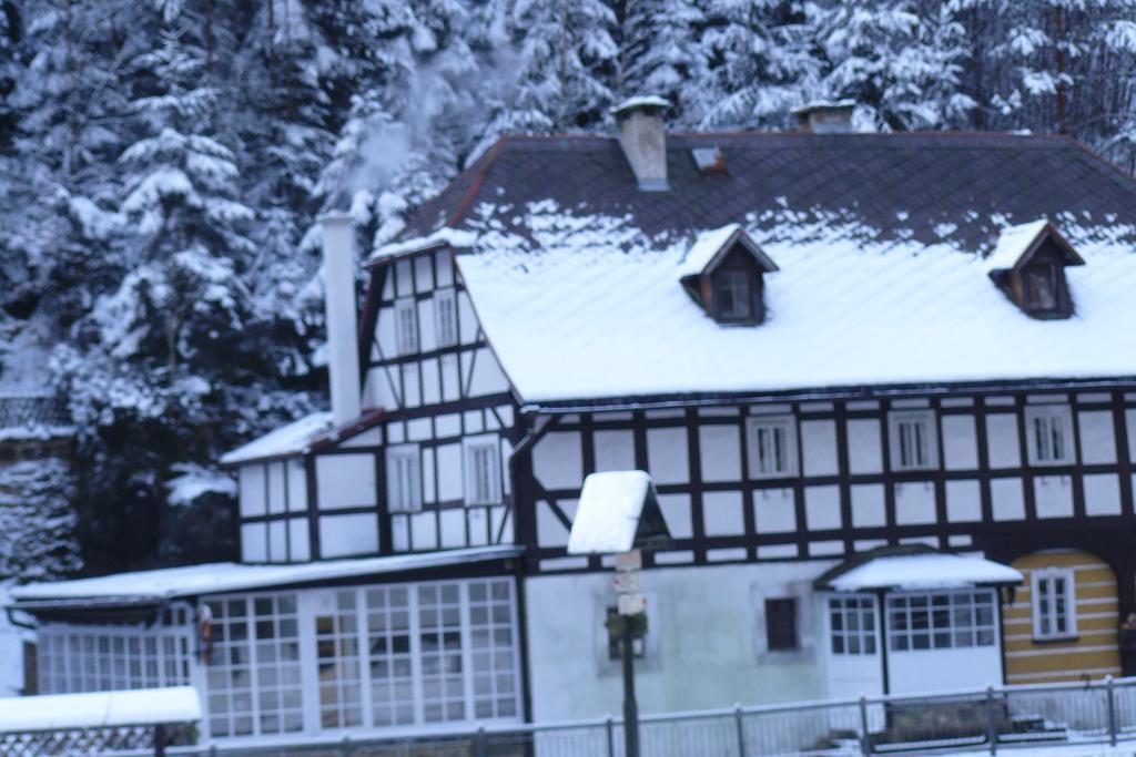 Pension Soutesky Hřensko Exteriör bild