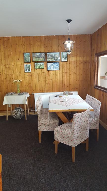 Pension Soutesky Hřensko Exteriör bild
